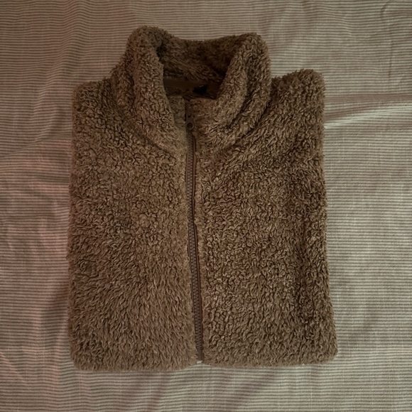 UNIQLO FLEECE SWEATER IN STONE GREY - Picture 4 of 4